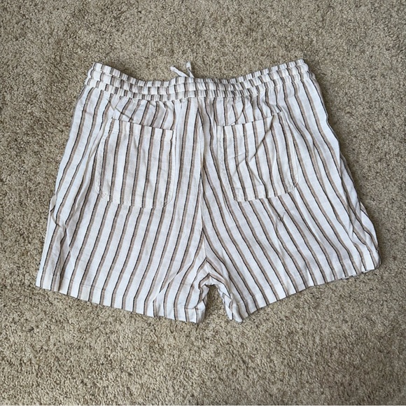EUC Old Navy L High Rise Linen Short Gray Multi Stripe - Picture 3 of 9